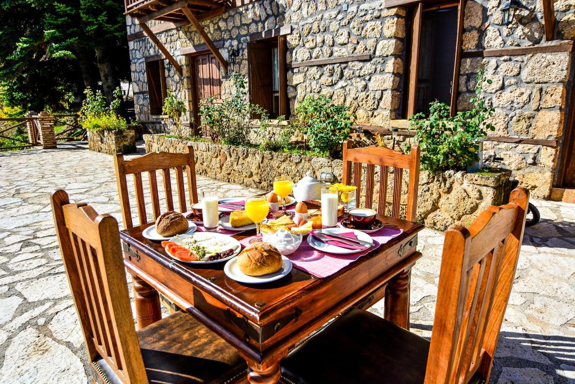 Pigi Tarlampa Hotel Áno Tríkala Kültér fotó