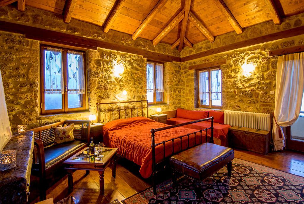 Pigi Tarlampa Hotel Áno Tríkala Szoba fotó